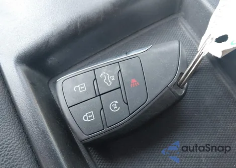 2024 GMC Sierra 1500 4Wd Short Box Elevation With 3Sb from USA, damaged, VIN 3GTUUCED2RG382026